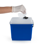 Secchio in plastica 4 lt con manico e coperchio ermetico con fessura centrale per estrazione panno