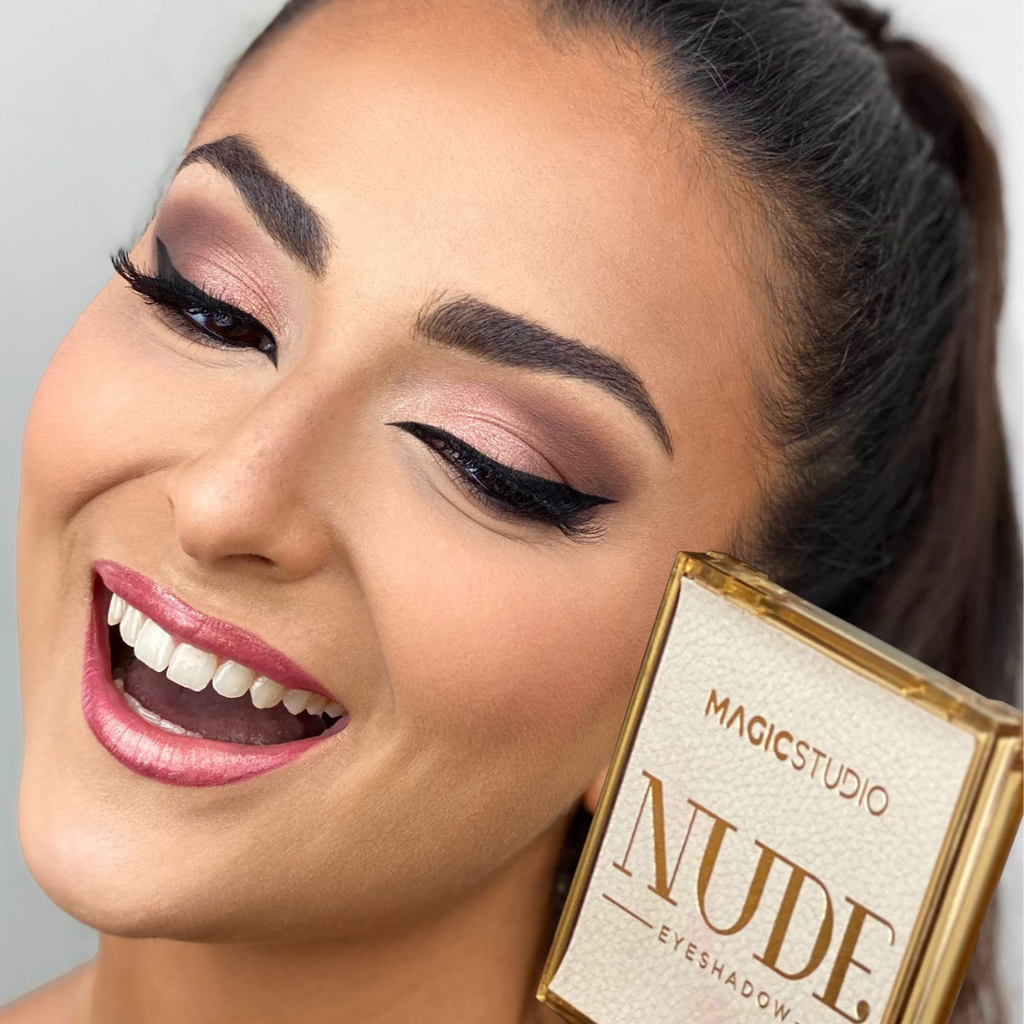 Palette Ombretti Magic Studio con 9 colori Very Nude